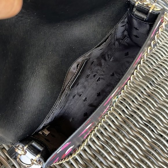 Kate Spade Carson Flutter Hearts Printed Convertible Crossbody Black Multi - Picture 8 of 14